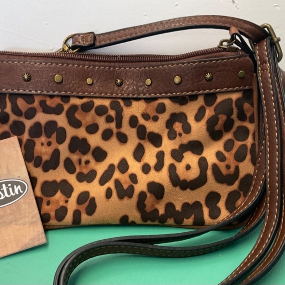 Justin Boots Brown Leather Wristlet Clutch